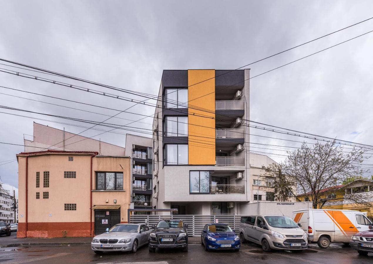 Ben Yehuda - Shabbat Friendly Apartments Bukarest Exterior foto