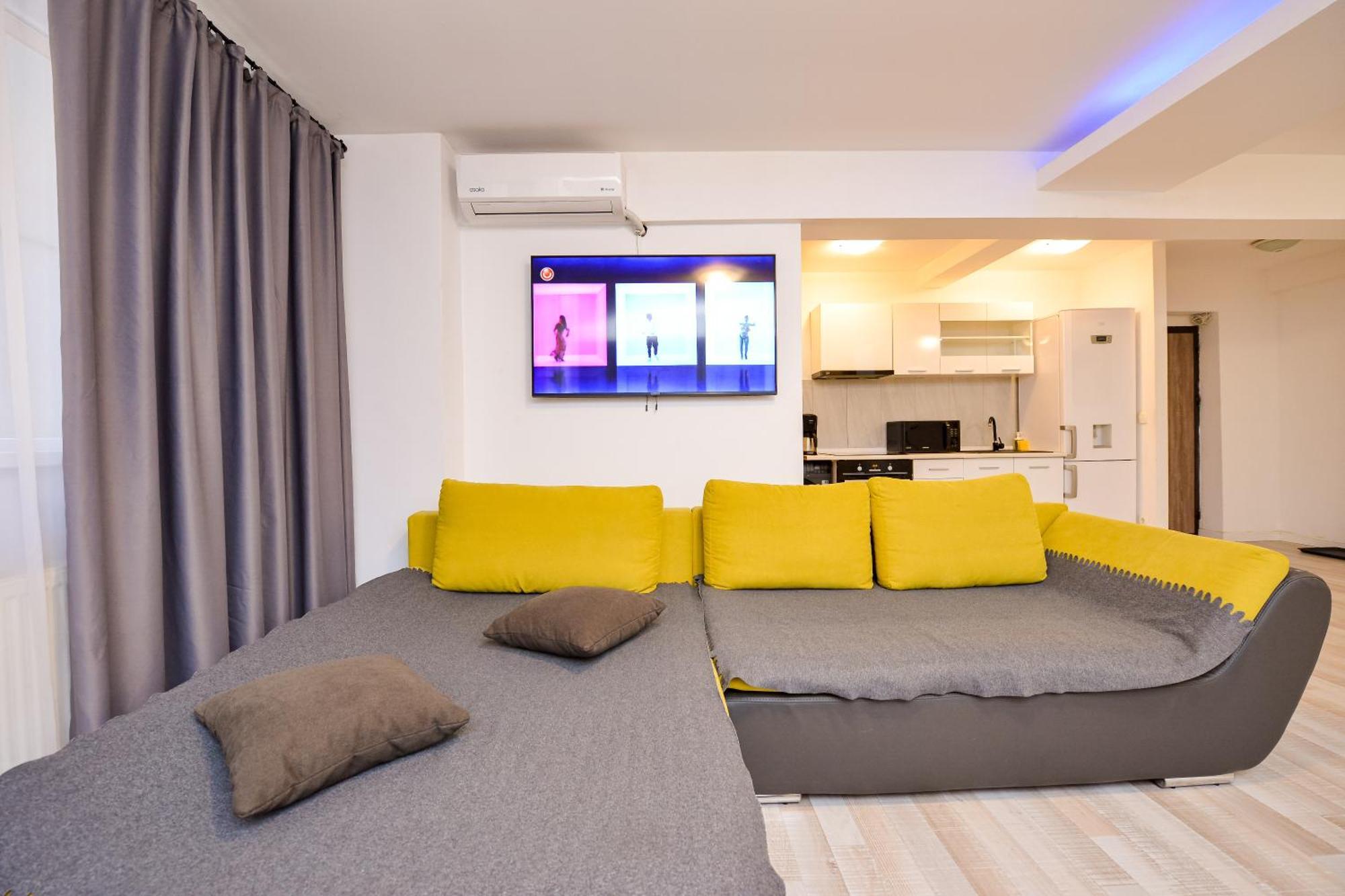 Ben Yehuda - Shabbat Friendly Apartments Bukarest Exterior foto