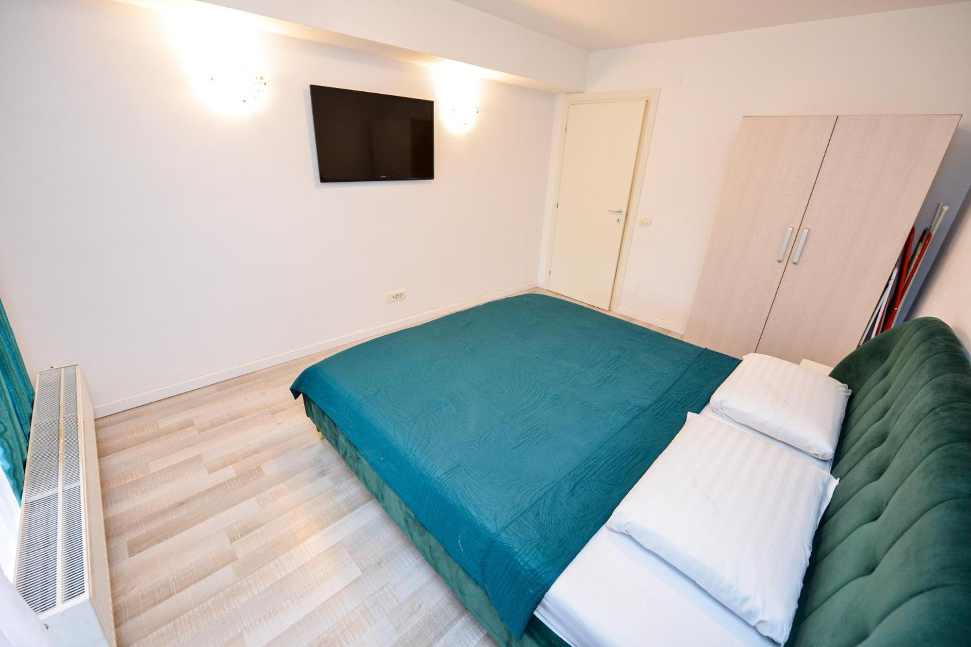 Ben Yehuda - Shabbat Friendly Apartments Bukarest Exterior foto