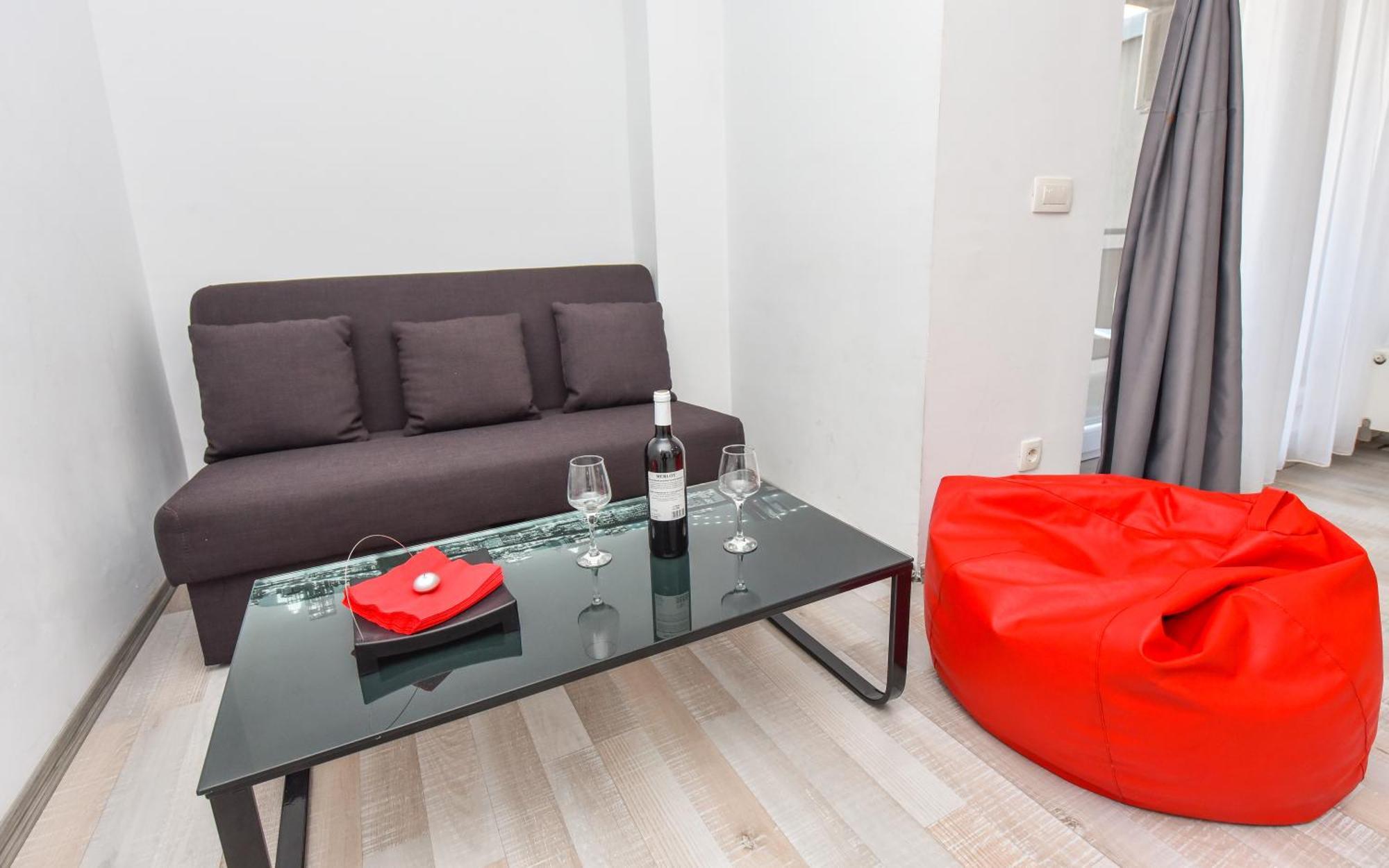Ben Yehuda - Shabbat Friendly Apartments Bukarest Exterior foto